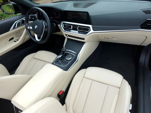 Used 2022 BMW 430i xDrive Convertible w/ Premium Package 2 image 18