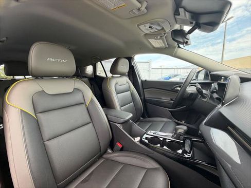 Used 2025 Chevrolet Trax ACTIV w/ Driver Confidence Package FWD image 10