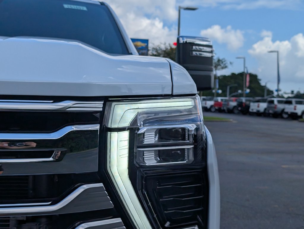 New 2026 Chevrolet Silverado 3500 High Country w/ High Country Premium Package AWD/4WD image 12