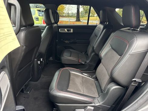 Used 2023 Ford Explorer ST-Line w/ Class IV Trailer Tow Package image 26