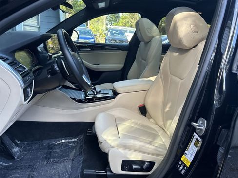 Used 2022 BMW X4 xDrive30i w/ Convenience Package image 11