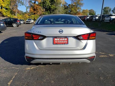 Used 2022 Nissan Altima 2.5 S image 5
