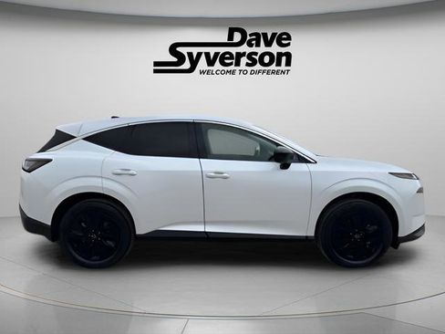 New 2025 Nissan Murano SV image 4