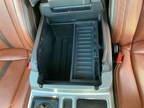 Used 2018 Ford F150 King Ranch w/ Equipment Group 601A Luxury AWD/4WD image 26