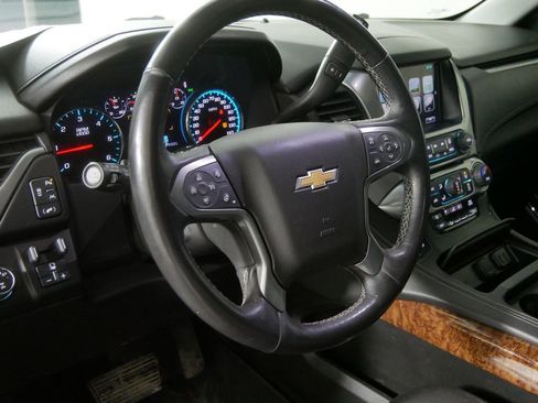 Used 2017 Chevrolet Tahoe Premier image 12