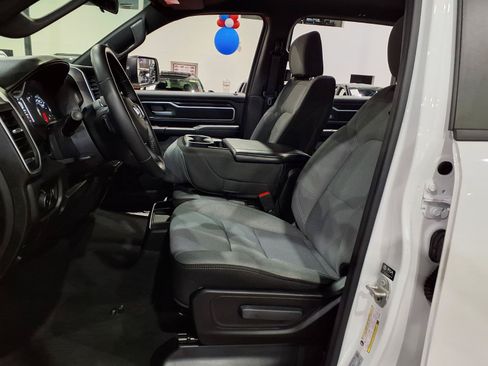 Used 2023 RAM 1500 Big Horn AWD/4WD image 18