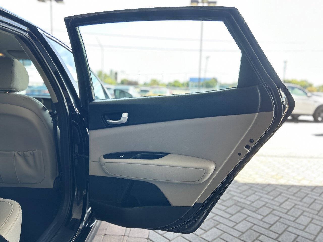 Used 2018 Kia Optima LX w/ Convenience Package FWD image 45