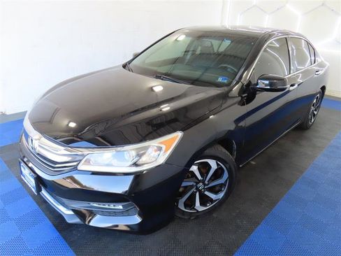 Used 2016 Honda Accord EX-L image 4