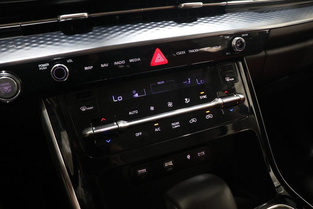 Used 2024 Kia Carnival SX Prestige FWD image 26