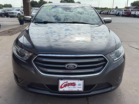 Used 2018 Ford Taurus Limited AWD/4WD image 6