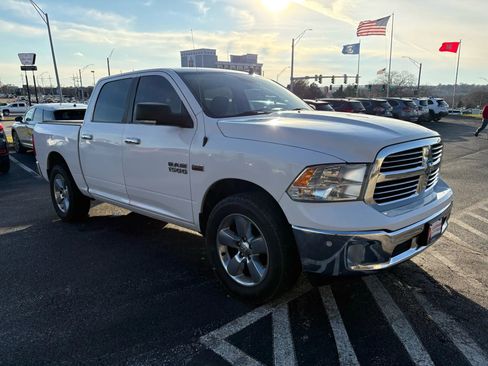 Used 2017 RAM 1500 Big Horn image 7