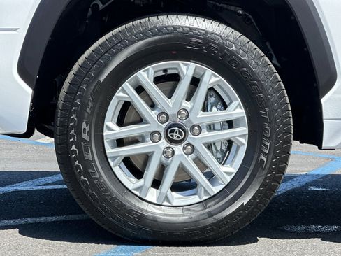 New 2026 Toyota Tundra SR5 RWD image 22