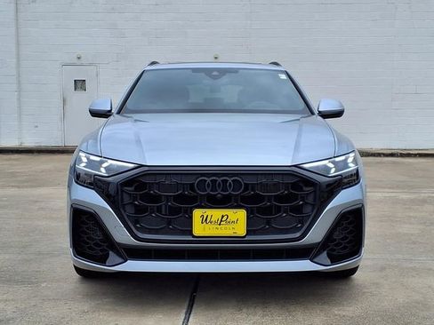 Used 2024 Audi Q8 Prestige AWD/4WD image 19