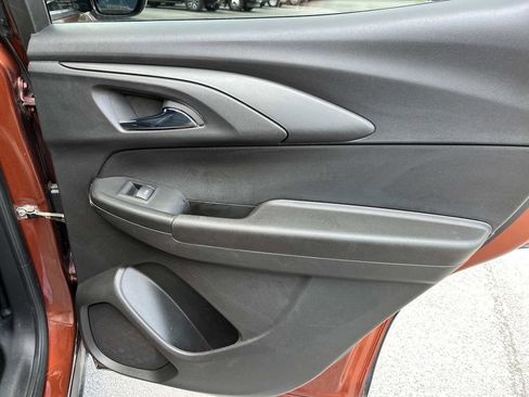 Used 2021 Chevrolet TrailBlazer ACTIV w/ Sun and Liftgate Package image 25