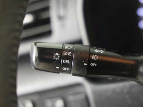 Used 2015 Toyota 4Runner SR5 Premium image 23