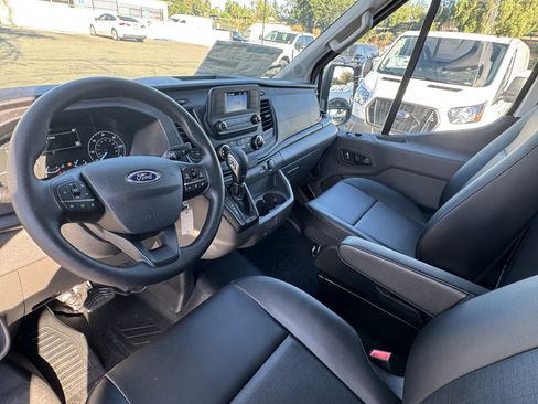 New 2025 Ford Transit 250 148 Medium Roof w/ Load Area Protection Package image 15