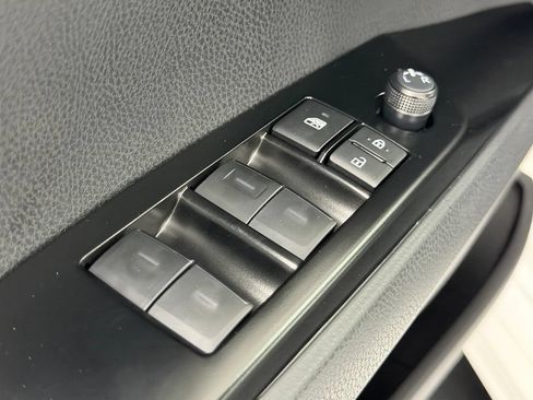 Used 2026 Toyota Camry SE FWD image 20