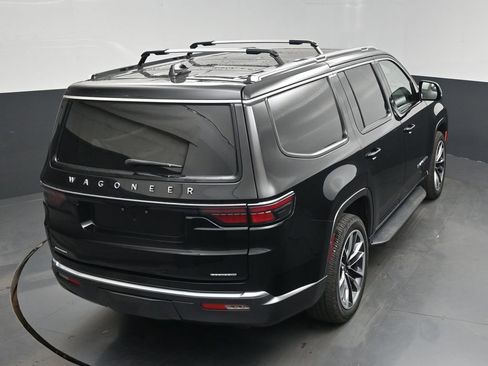 Used 2022 Jeep Wagoneer Series II w/ Premium Group I AWD/4WD image 24