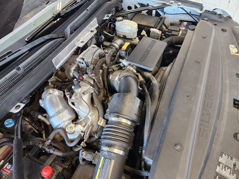 Used 2019 Chevrolet Silverado 3500 W/T w/ WT Convenience Package image 10