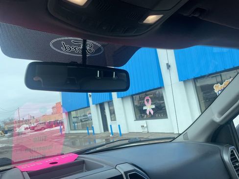 Used 2016 Ford F150 XLT w/ Equipment Group 302A Luxury image 33