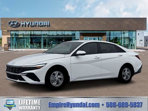 New 2026 Hyundai Elantra SE FWD image 2