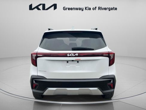 New 2026 Kia Seltos EX FWD image 6