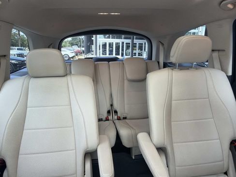 Used 2020 Mercedes-Benz GLS 450 4MATIC image 9