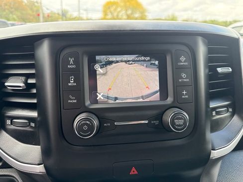 Used 2021 RAM 1500 Big Horn AWD/4WD image 8