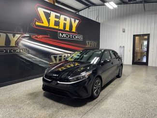 Used 2024 Kia Forte LXS w/ LXS Technology Package FWD video 1