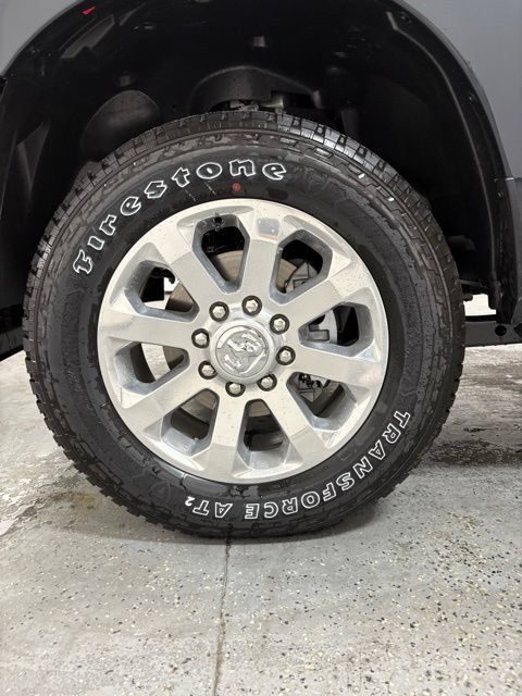 New 2026 RAM 2500 Laramie AWD/4WD image 14