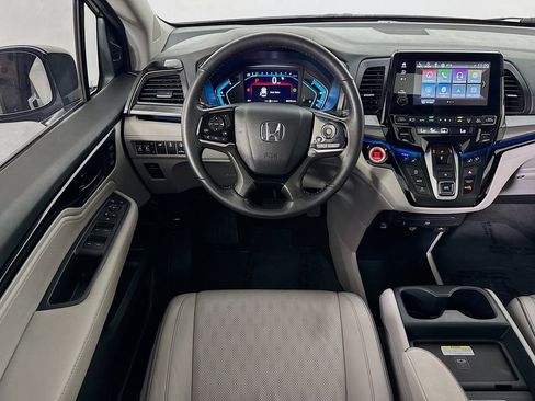 Used 2024 Honda Odyssey Elite image 24