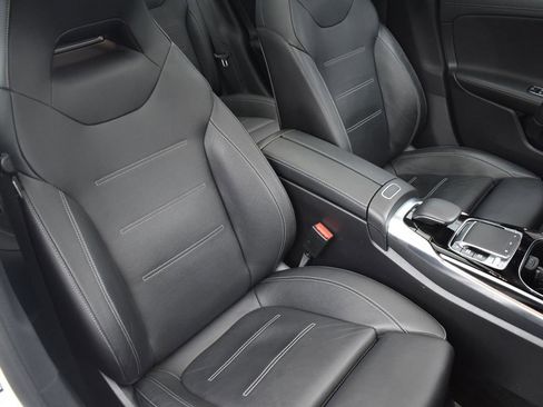 Used 2020 Mercedes-Benz CLA 45 AMG 4MATIC image 30