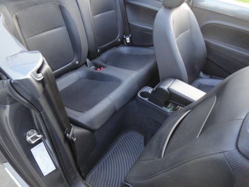 Used 2017 Volkswagen Beetle 1.8T image 13