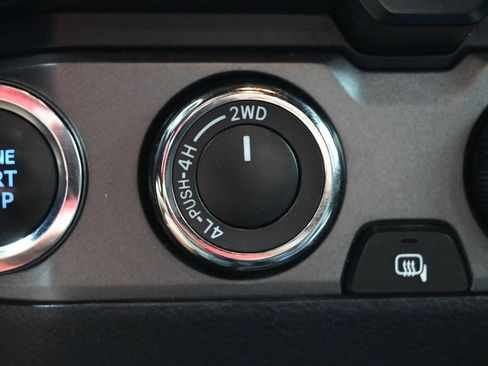 Used 2023 Toyota Tacoma TRD Off-Road AWD/4WD image 6