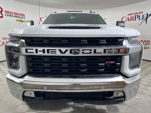 Used 2022 Chevrolet Silverado 2500 LT w/ All Star Edition AWD/4WD image 2