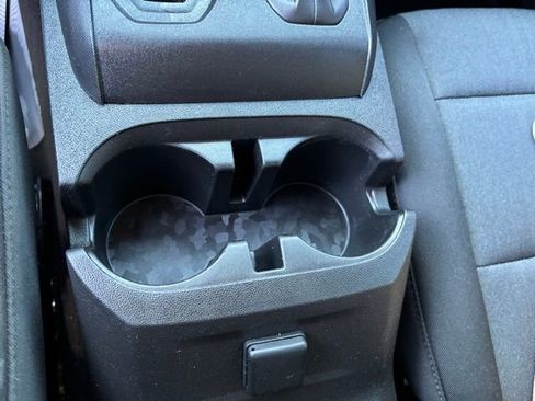 Used 2023 Chevrolet Colorado W/T image 23