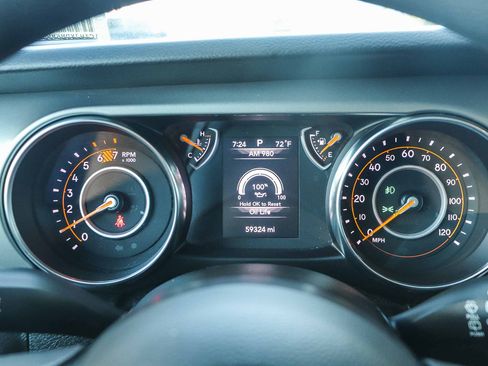 Used 2021 Jeep Wrangler Unlimited Sport image 24