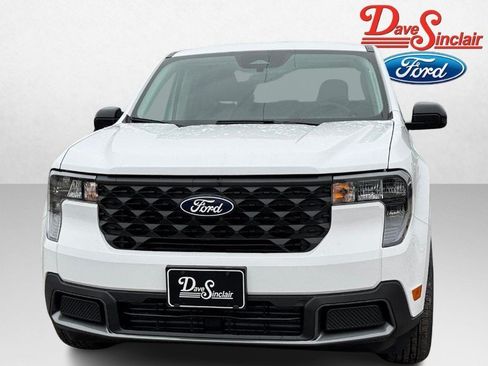 New 2025 Ford Maverick XLT w/ XLT Luxury Package FWD image 2