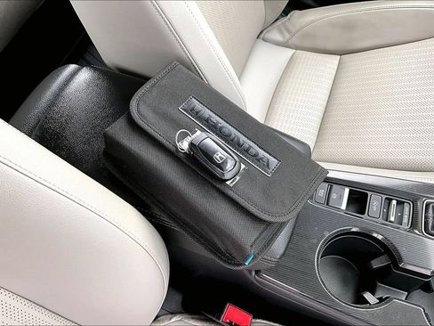 Used 2024 Honda Civic Sport Touring image 35