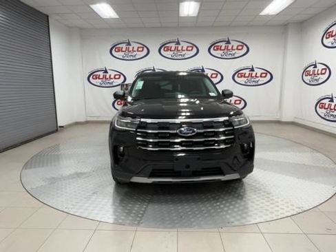 New 2026 Ford Explorer Active w/ Active Comfort Package RWD image 3