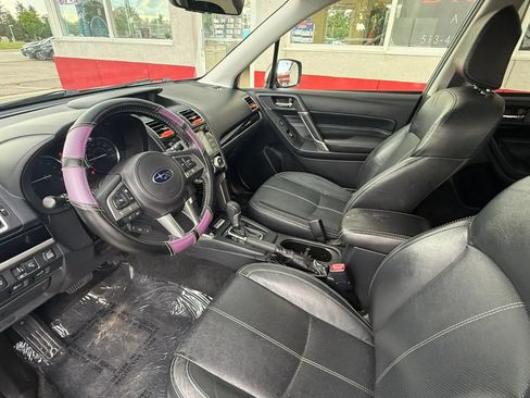 Used 2017 Subaru Forester 2.5i Touring AWD/4WD image 8