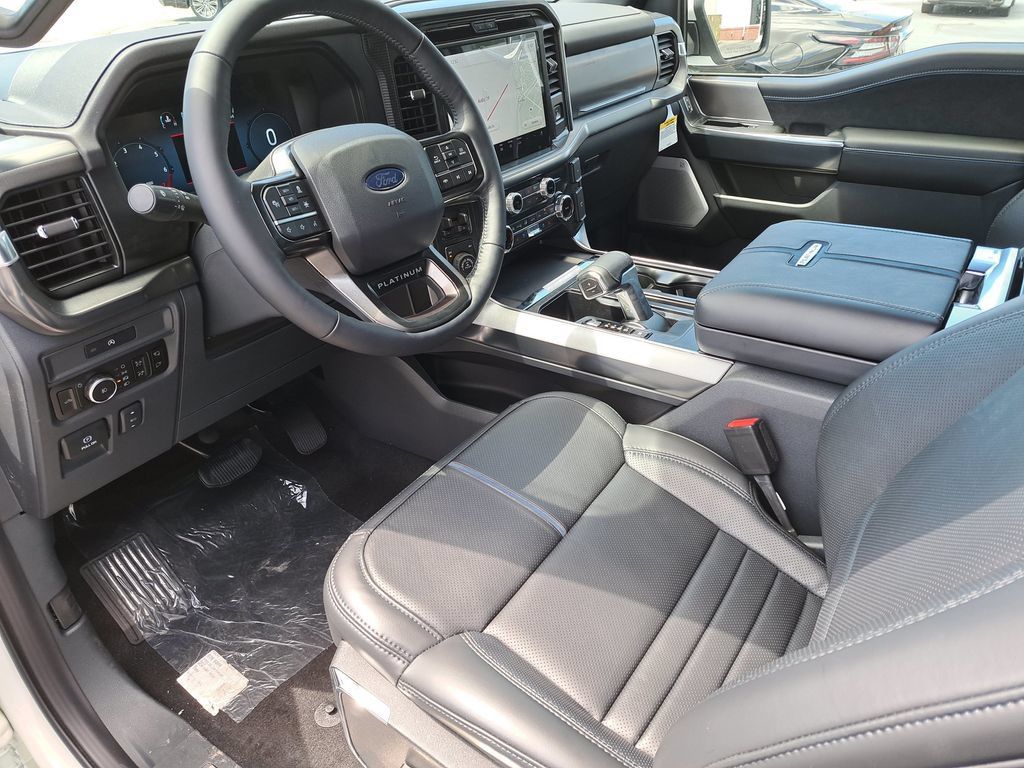 Used 2025 Ford F150 Platinum w/ Equipment Group 702A High AWD/4WD image 9