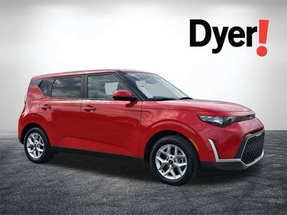 Certified 2025 Kia Soul S