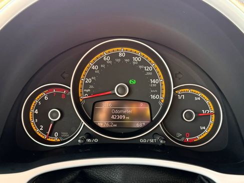 Used 2016 Volkswagen Beetle 1.8T Dune w/ Dune Technology Package image 17