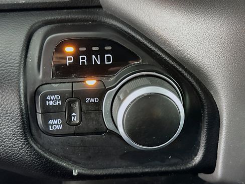 Used 2024 RAM 2500 Big Horn w/ Bed Utility Group image 19