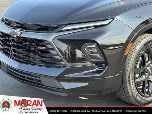 Certified 2024 Chevrolet Blazer RS w/ Driver Confidence II Package AWD/4WD image 9