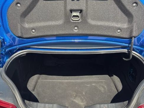 Used 2016 Chevrolet Camaro SS RWD image 10