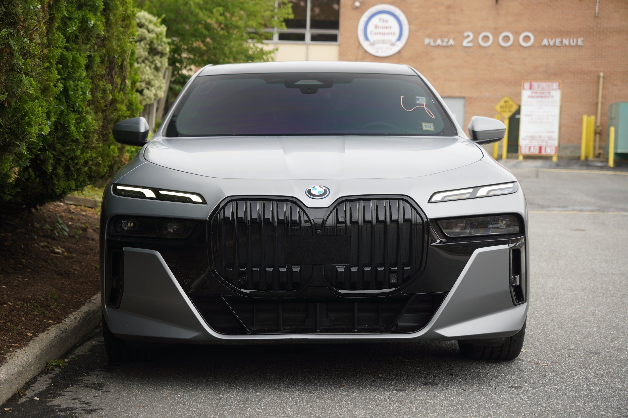 Used 2023 BMW i7 xDrive60 w/ Parking Assistance Package AWD/4WD image 11