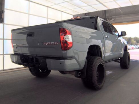 Used 2021 Toyota Tundra Limited w/ Limited Premium Package AWD/4WD image 2