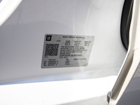 Used 2020 GMC Yukon XL SLT w/ Graphite Performance Edition image 29